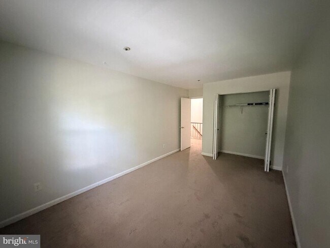 Building Photo - 4834 Brookstone Terrace