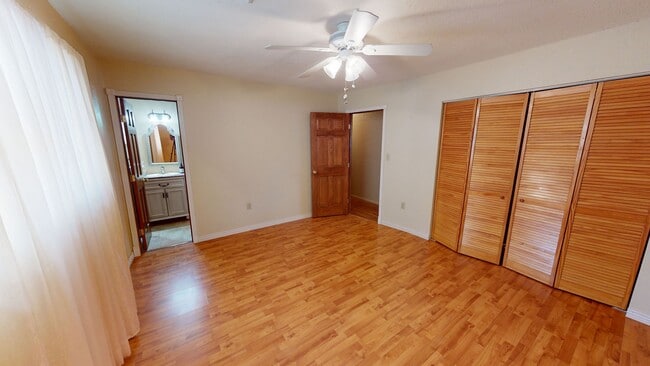 Building Photo - Newly remodeled 3 bedrooms, 2 bath home