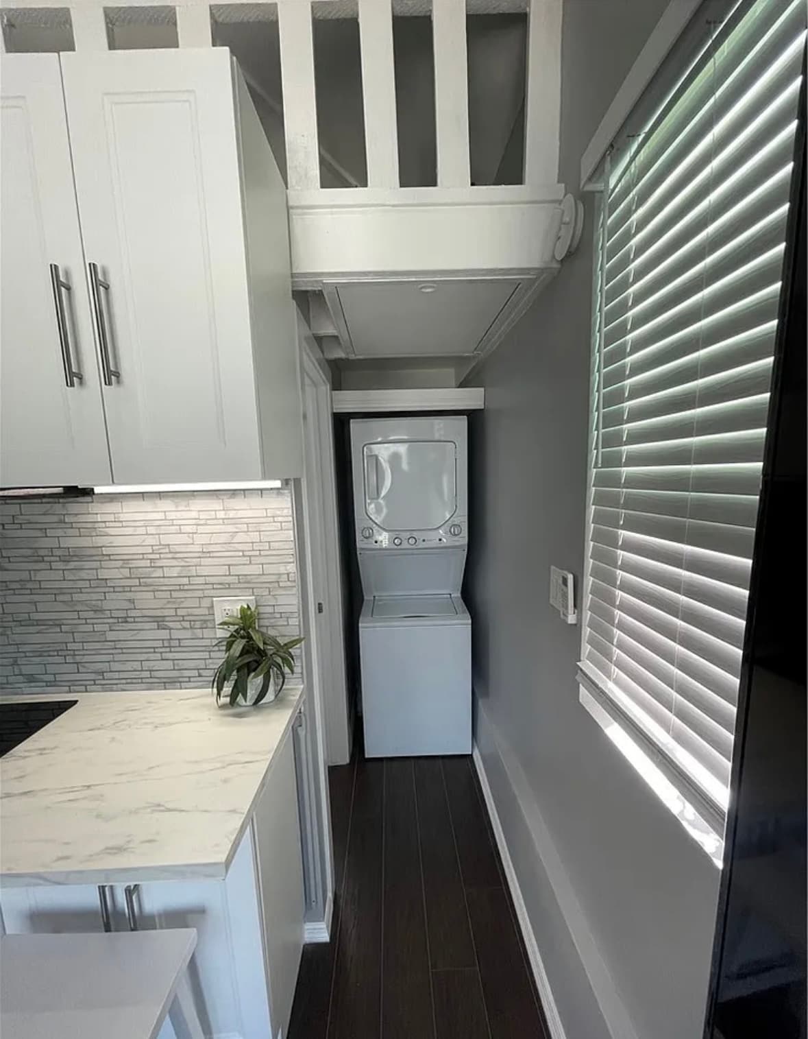 Building Photo - 3502 Dow Ave