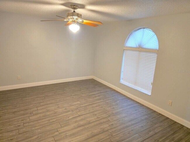 Building Photo - 1055 Elizabeth Ridge Ct