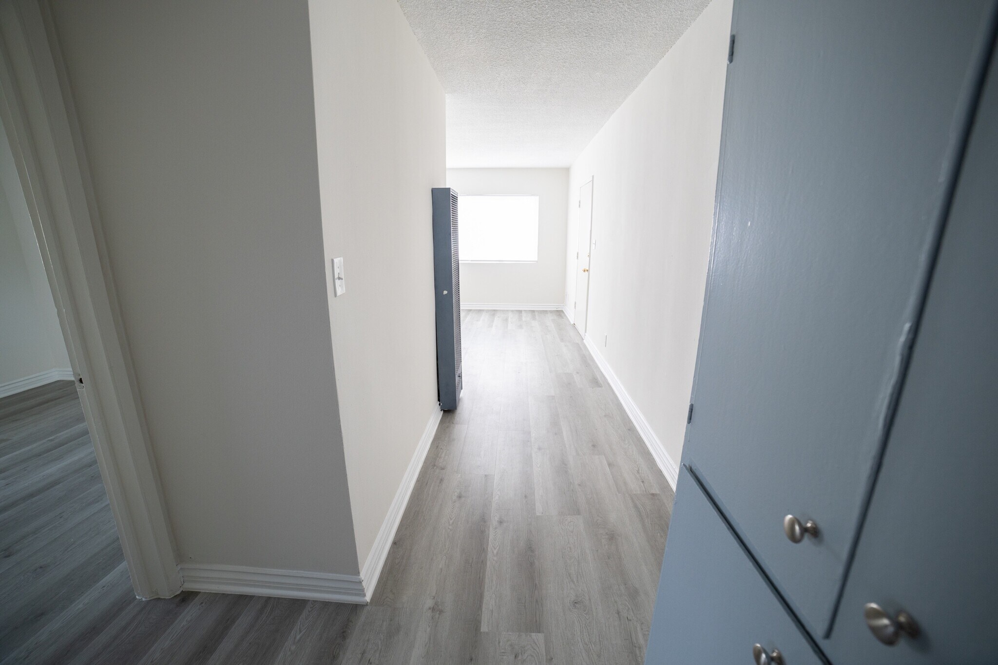 Building Photo - 1315 Ocean Park Blvd