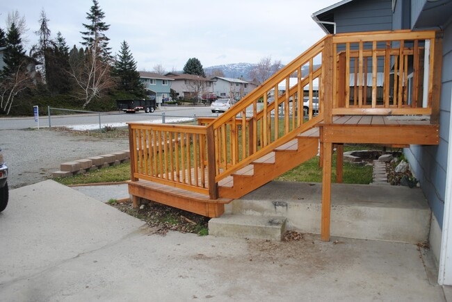 Building Photo - 112 Ridgemont Dr