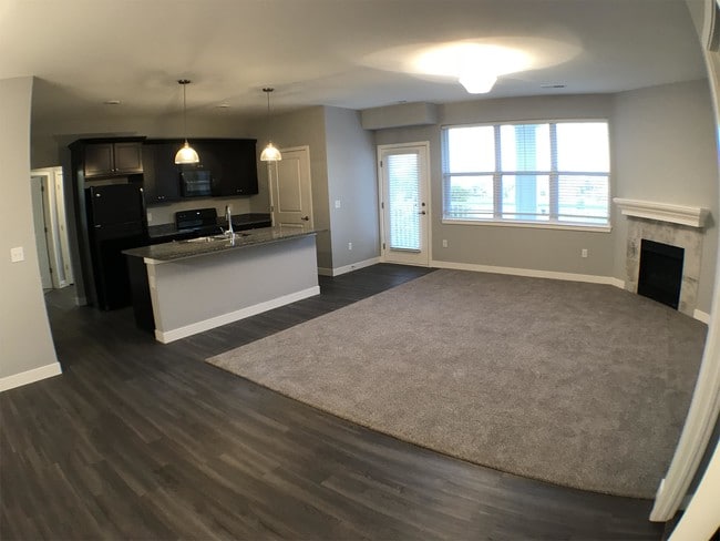 Building Photo - 1655 McCleary Ln