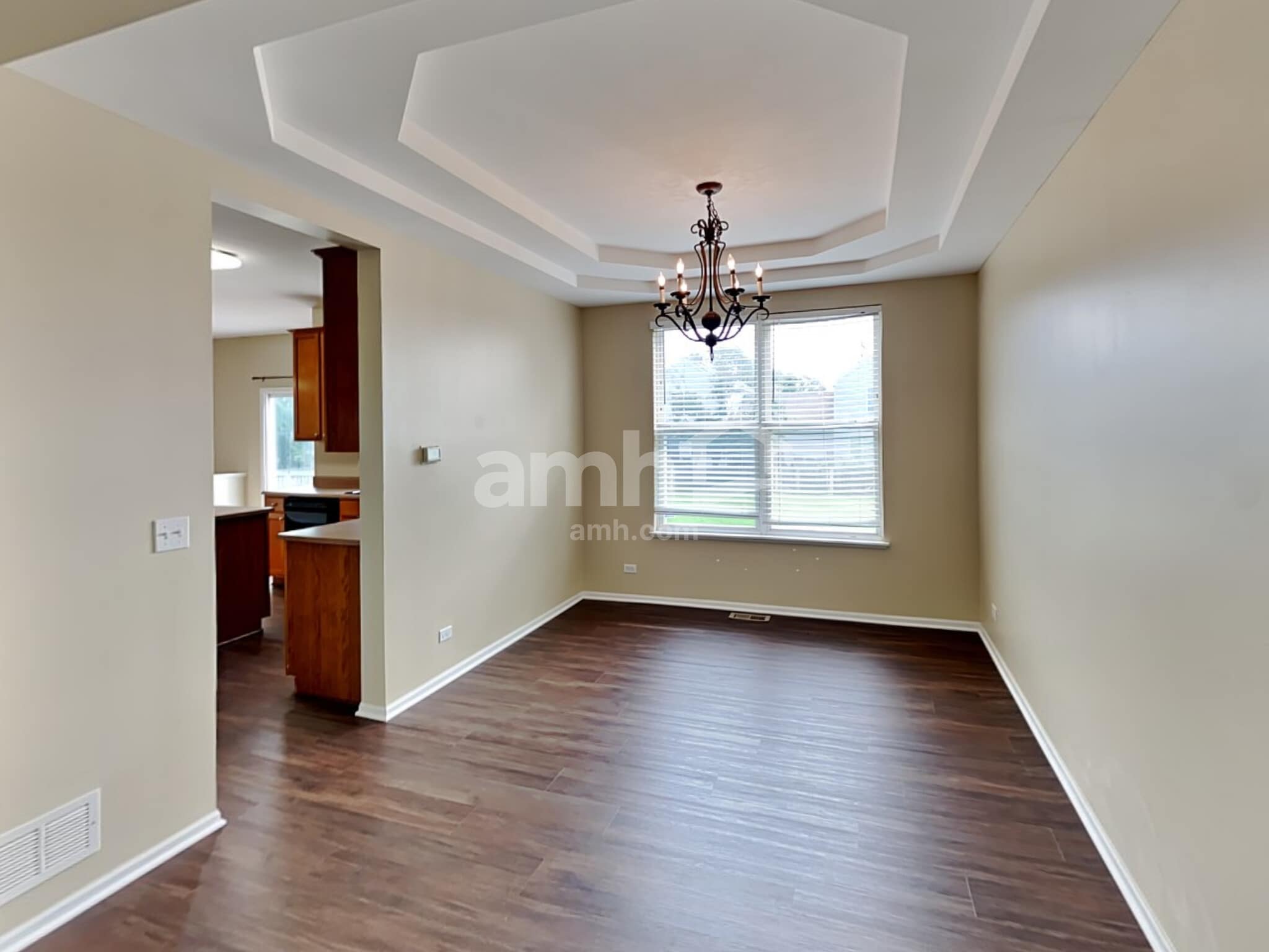 Building Photo - 2476 Deer Point Dr