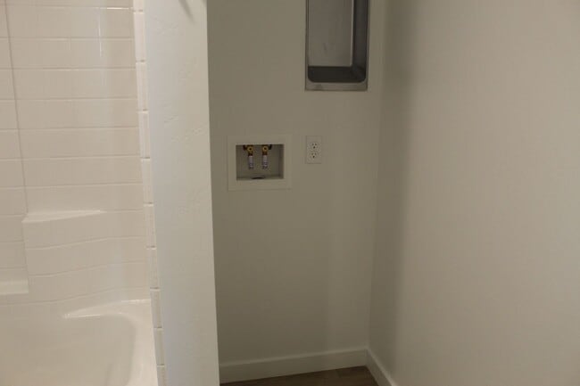 Building Photo - Sydney Park Home - New Home For Rent with ...