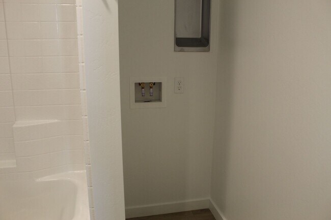 Building Photo - Sydney Park Home - New Home For Rent with ADU (Additional Dwelling Unit) with Solar