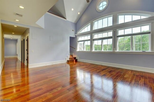 Building Photo - 318 Franklin Rd