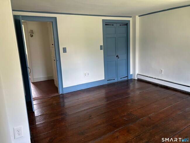 Building Photo - 957 Palisado Ave