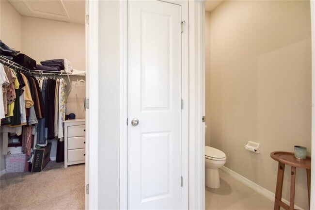 Building Photo - 16926 Harvest Moon Way