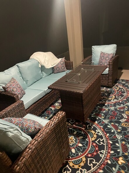 Building Photo - 7249 W Lenox Cir