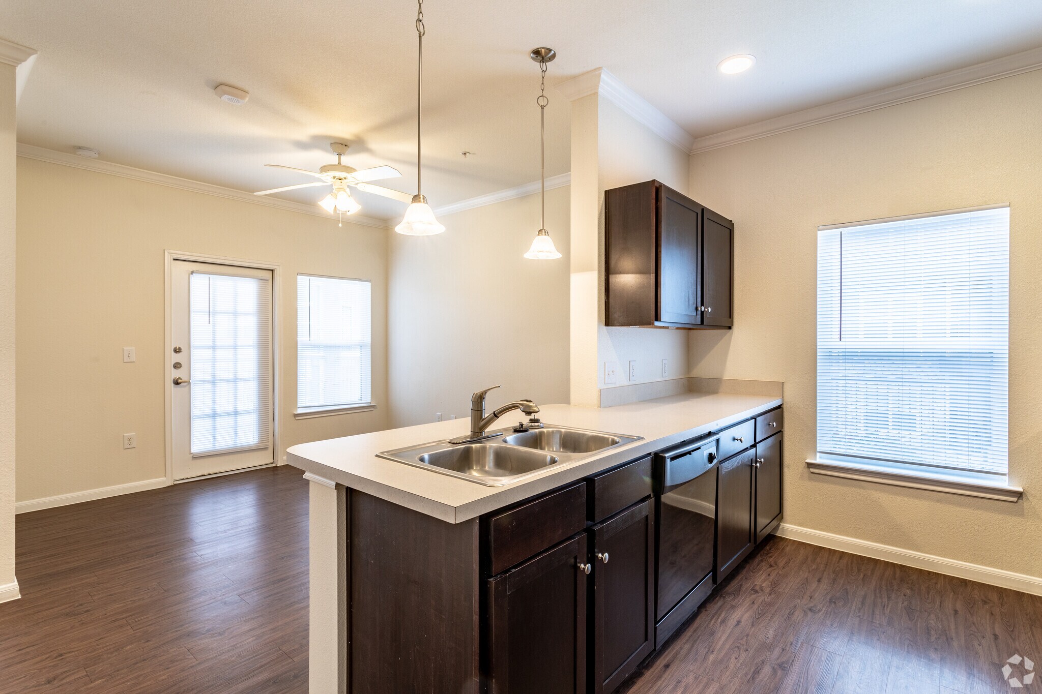 The Lookout at Comanche Hill 14722 Nacogdoches Rd San Antonio TX 78247 Apartment Finder