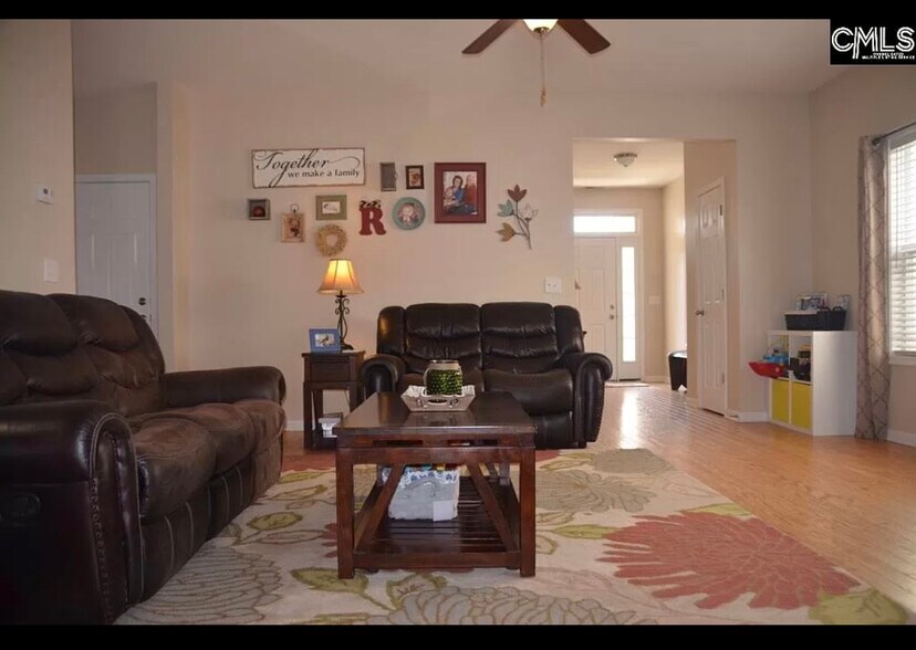 Building Photo - 272 Ashmore Ln