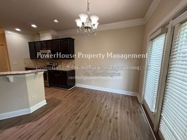 Building Photo - 1045 Township Cir