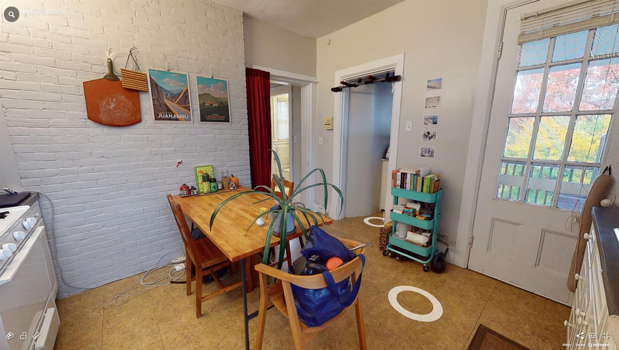 Building Photo - 63 Dana St