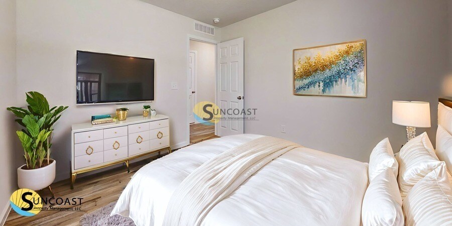 Building Photo - 18 Ryall Ln