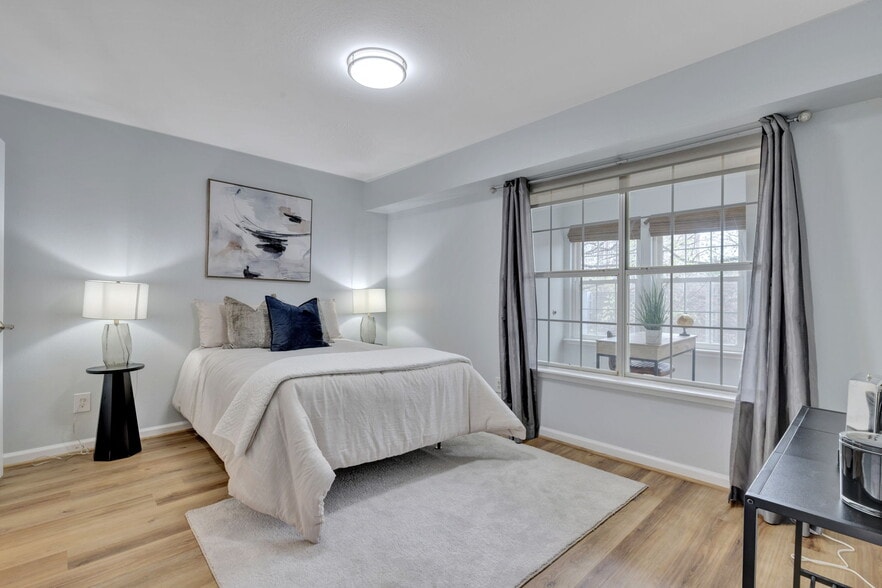 Building Photo - 3309 Wyndham Cir