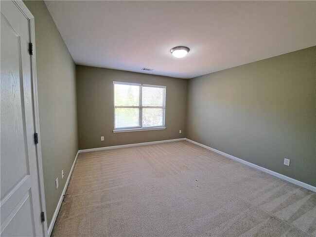 Building Photo - 159 Sonya Mill Ct NW