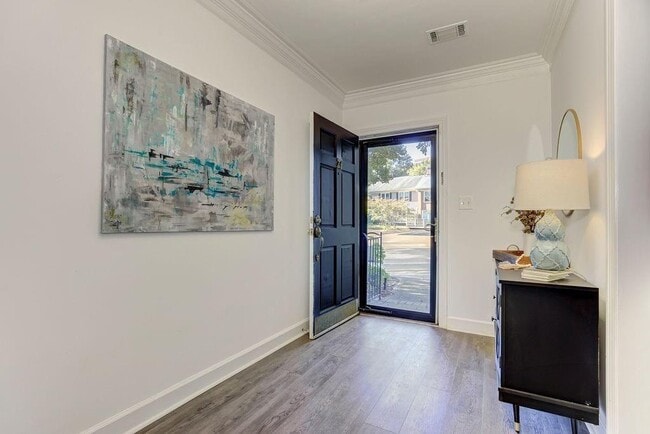 Building Photo - 27 Mt Vernon Cir