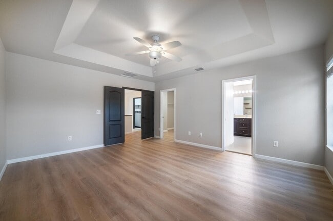 Building Photo - 4109 Macarthur Palm Trail