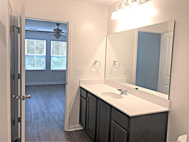 Building Photo - 198 Orion Way