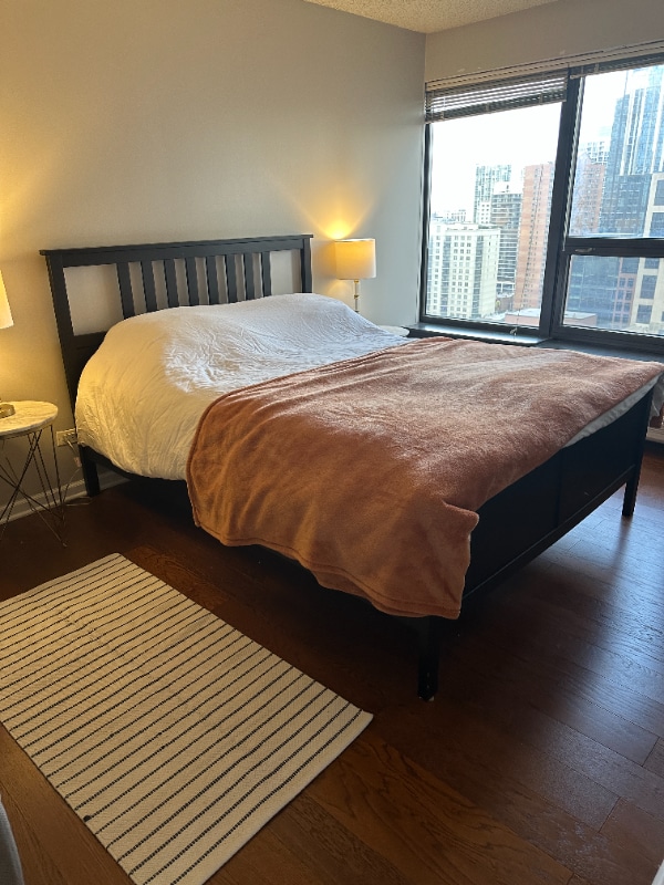 Building Photo - 30 E Huron St