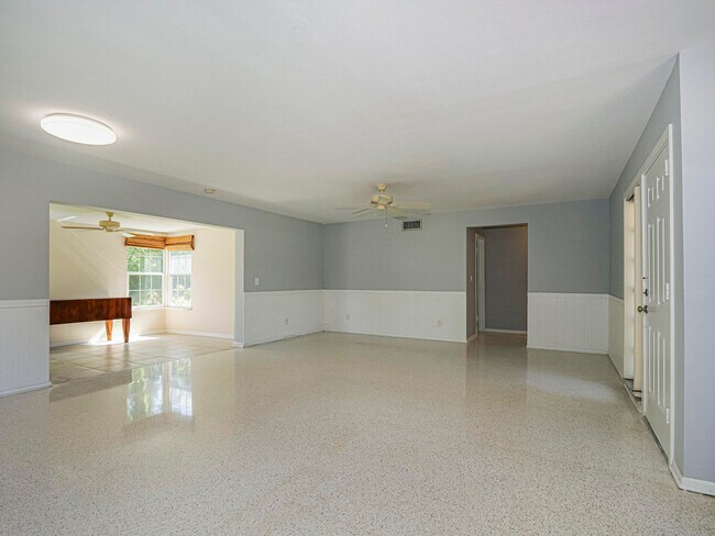 Building Photo - 2616 15th St