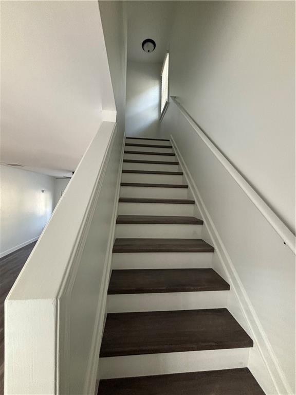 Building Photo - 200 Wellisford Ct