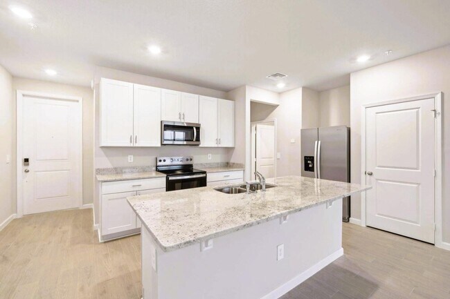 Building Photo - 491 Salisbury Cir