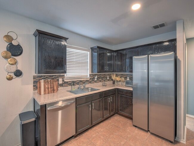 Building Photo - 4007 Bur Oak Path