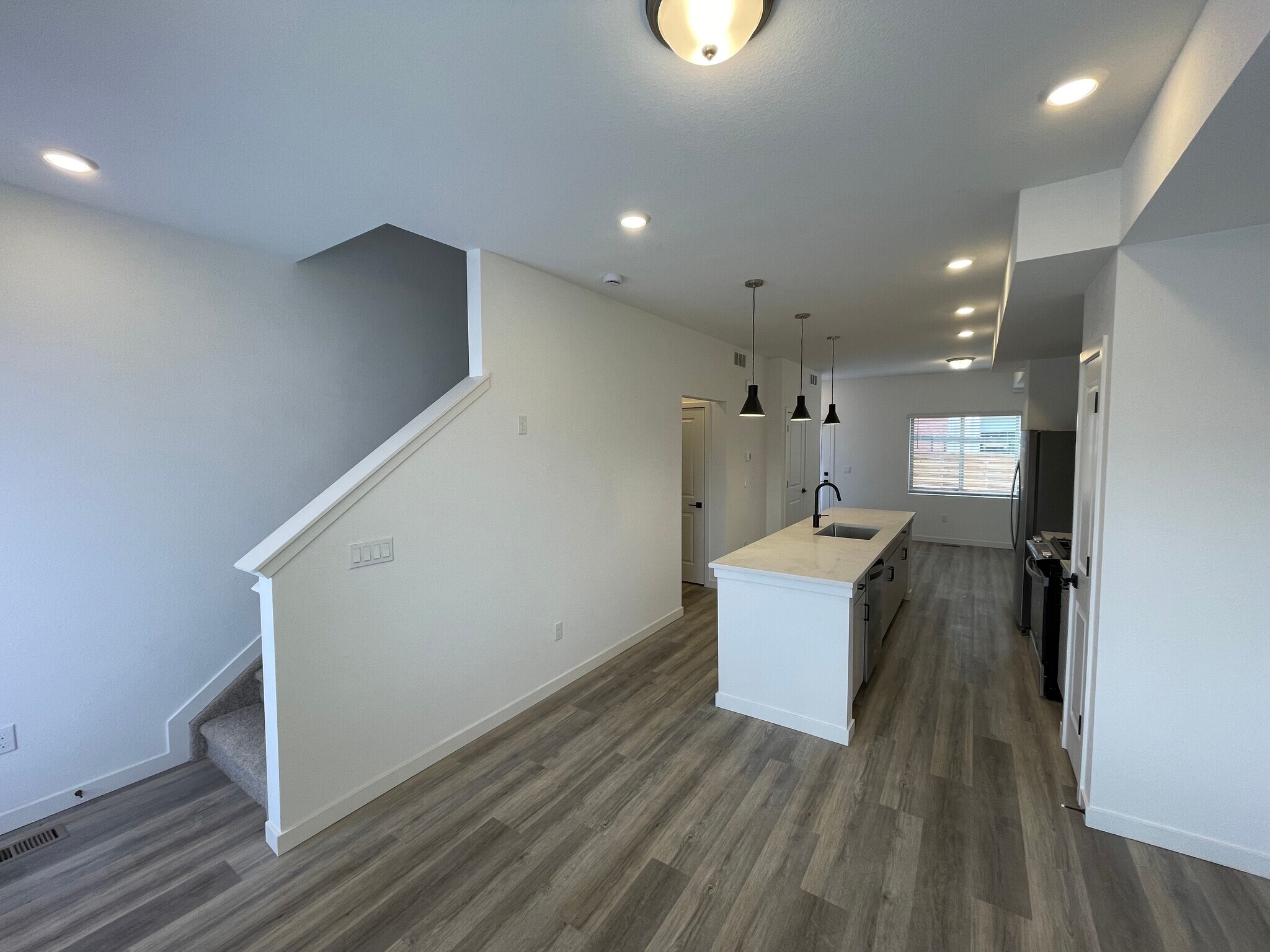 Building Photo - 15275 W 68th Pl