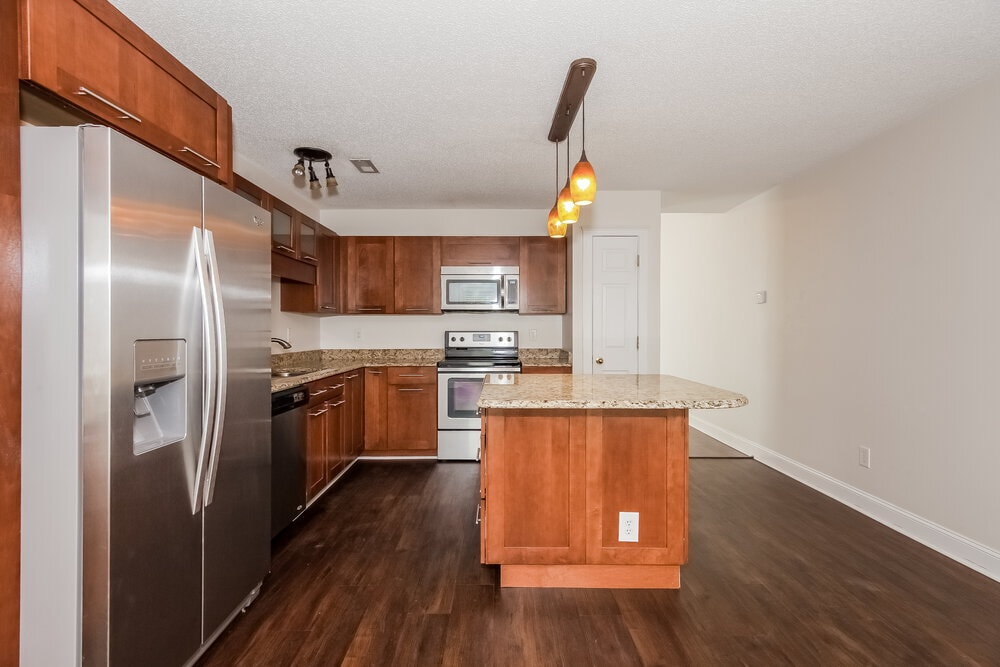 Building Photo - 13438 Glencreek Ln