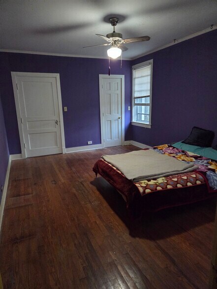 Building Photo - 207 Herbert St