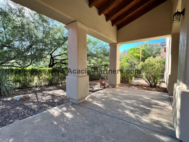 Building Photo - Beautiful Fairway Home on Arizona National