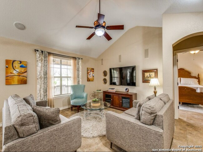 Building Photo - 184 Quail Run