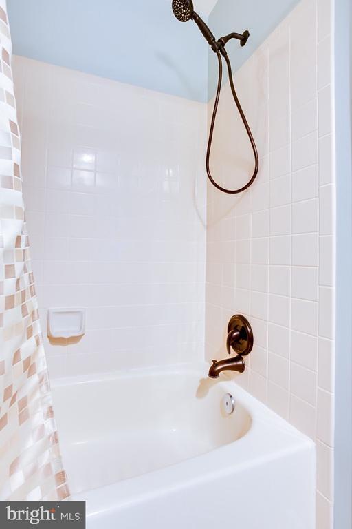 Building Photo - 12867 Mill House Ct