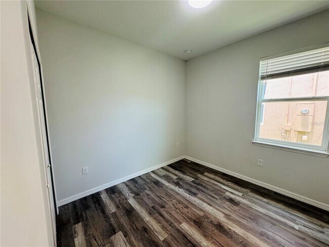 Building Photo - 5624 Beggs Rd