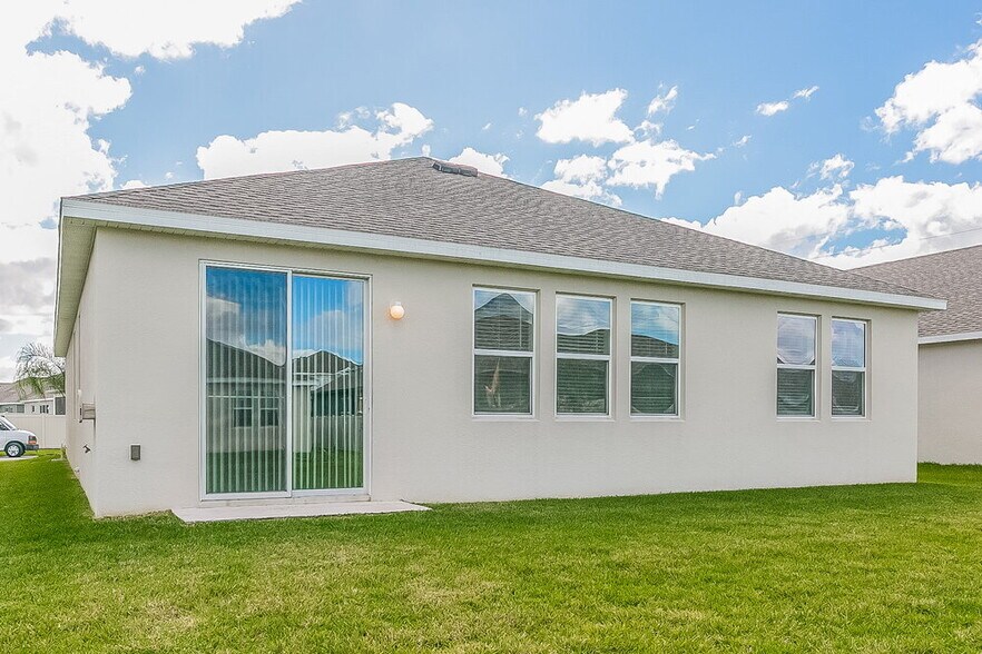 Building Photo - 3815 San Isidro Cir