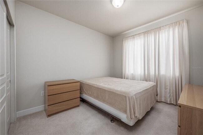 Building Photo - 1323 Gilford Point Ln