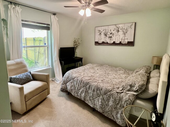 Building Photo - 75245 Fern Creek Dr