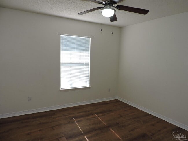 Building Photo - 2552 Southern Oaks Dr