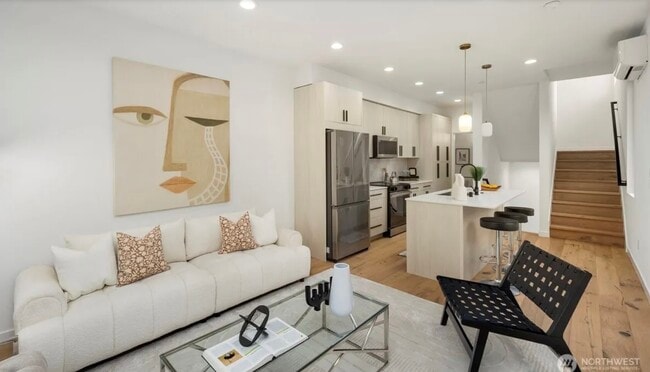 Building Photo - 528 N 72nd St