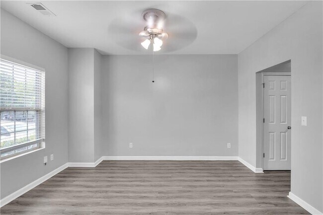 Building Photo - 2827 Creek Bottom Ct