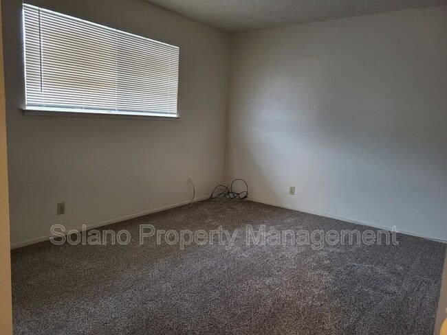 Building Photo - 1970 Peabody Rd