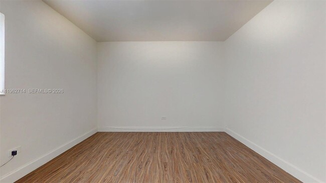 Building Photo - 74 W 15th St