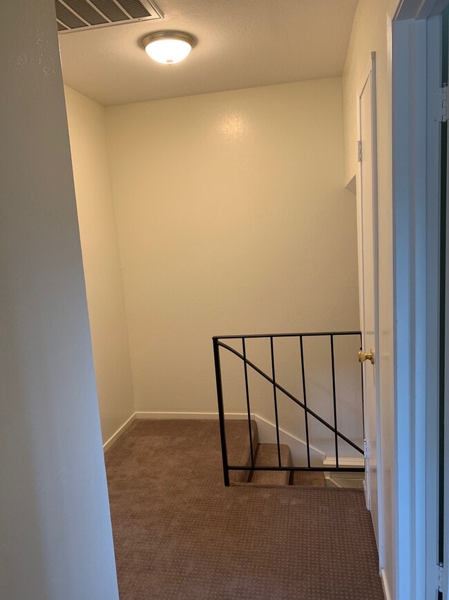 Building Photo - 823 Gilchrist Walkway