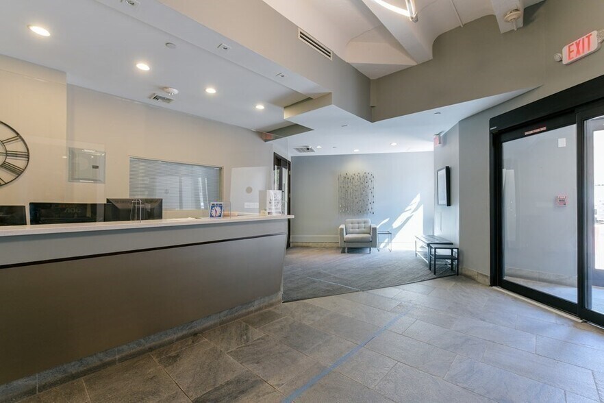 Building Photo - 12 Stoneholm St