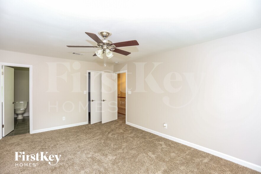 Building Photo - 6404 Pencade Ln