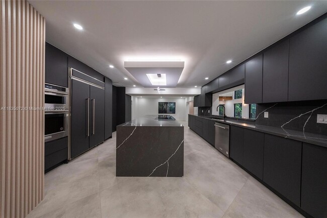 Building Photo - 6525 SW 133rd Dr