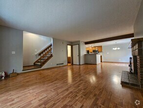Building Photo - Aurora Highlands 3 Bed 2 1/2 Bath House w/...