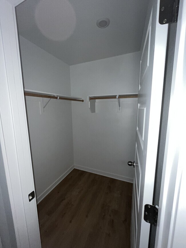 Building Photo - 573 Arizona St